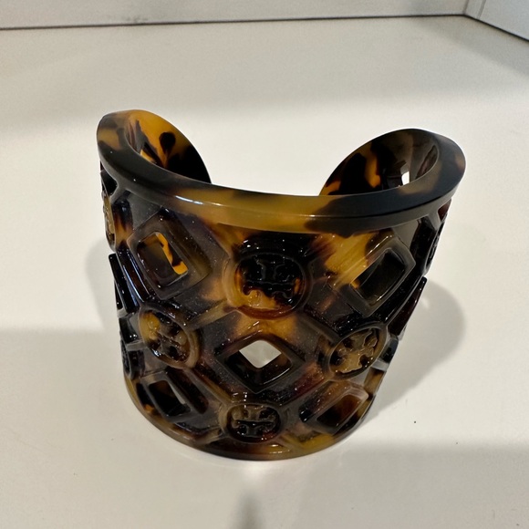 Tory Burch cuff bracelet NWT - Picture 2 of 4